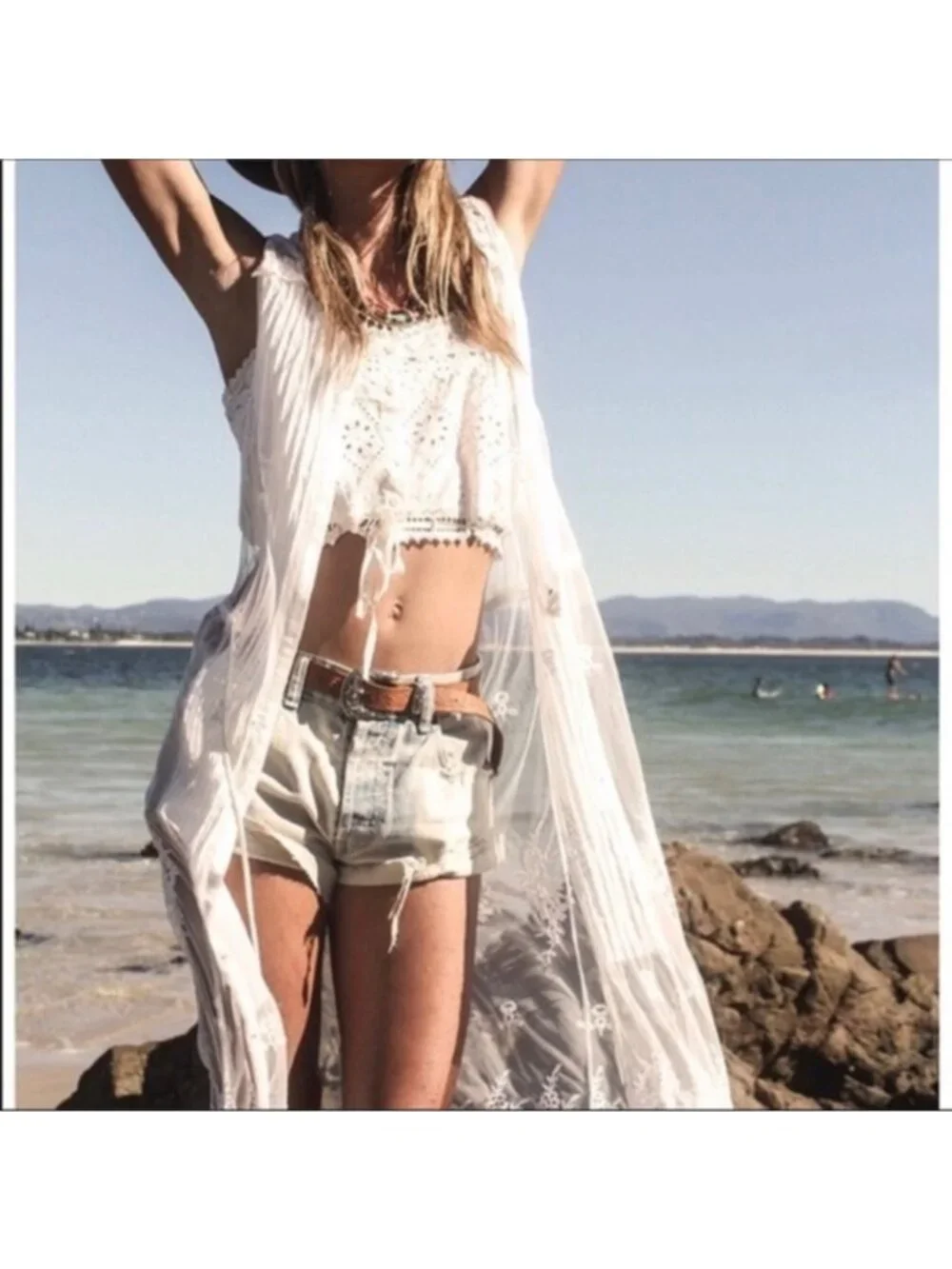 Spell VGUC Ophelia Cream Lace Duster Vest in Small - Picture 2 of 9